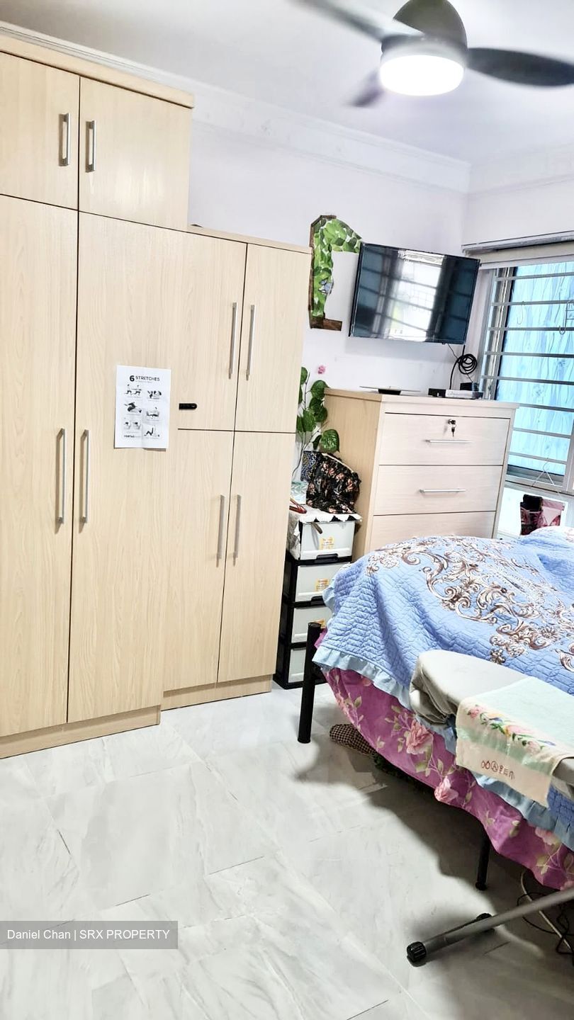 Blk 53 Commonwealth 10 (Queenstown), HDB 3 Rooms #328839351